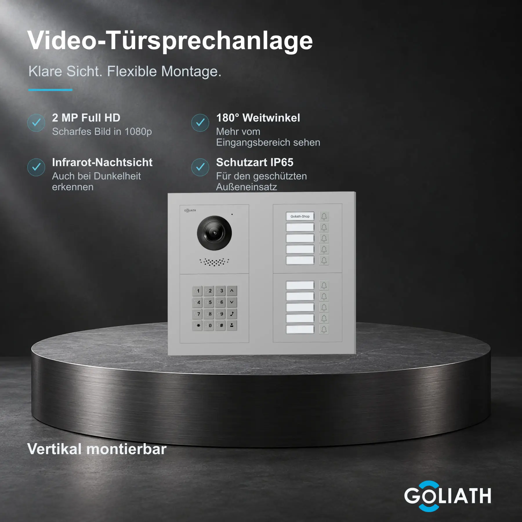 Goliath Premium-Line-Außenstation in Silber mit Kamera, 10 Klingeltasten und Zahlencode-Tastatur. Zwei aufrechte Modulspalten nebeneinander auf Naturstein.