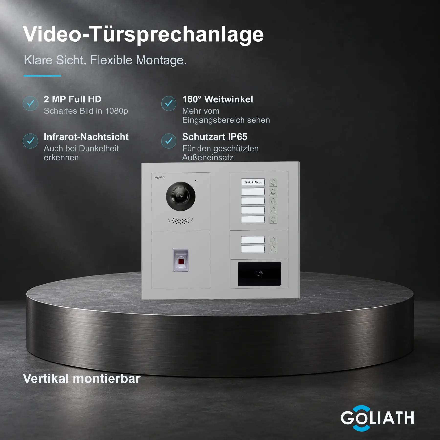 Goliath Premium-Line-Außenstation in Silber mit Kamera, 7 Klingeltasten, Fingerprint-Modul und RFID-Leser. Zwei aufrechte Modulspalten nebeneinander auf Naturstein.